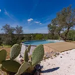 Trulli Dami * צ'לייה מספיקה