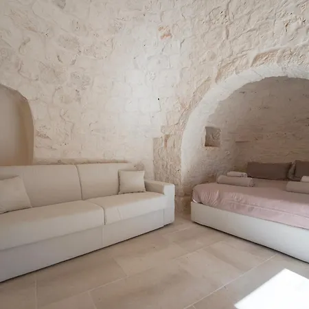 Trulli Dami Holiday home *