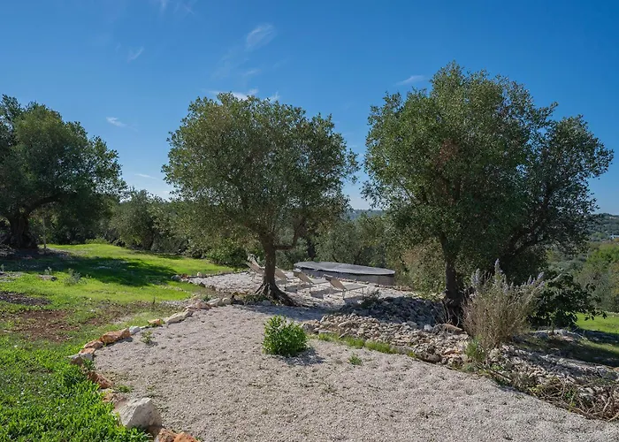 בית נופש Trulli Dami *